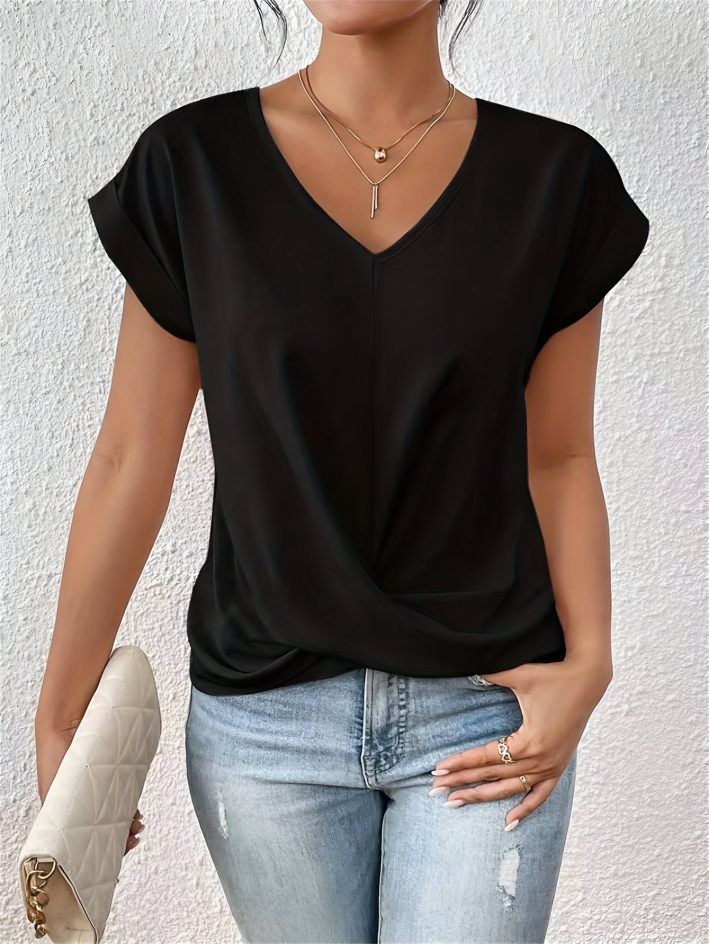 Tove™ | T-shirt med söt hjärtkrage