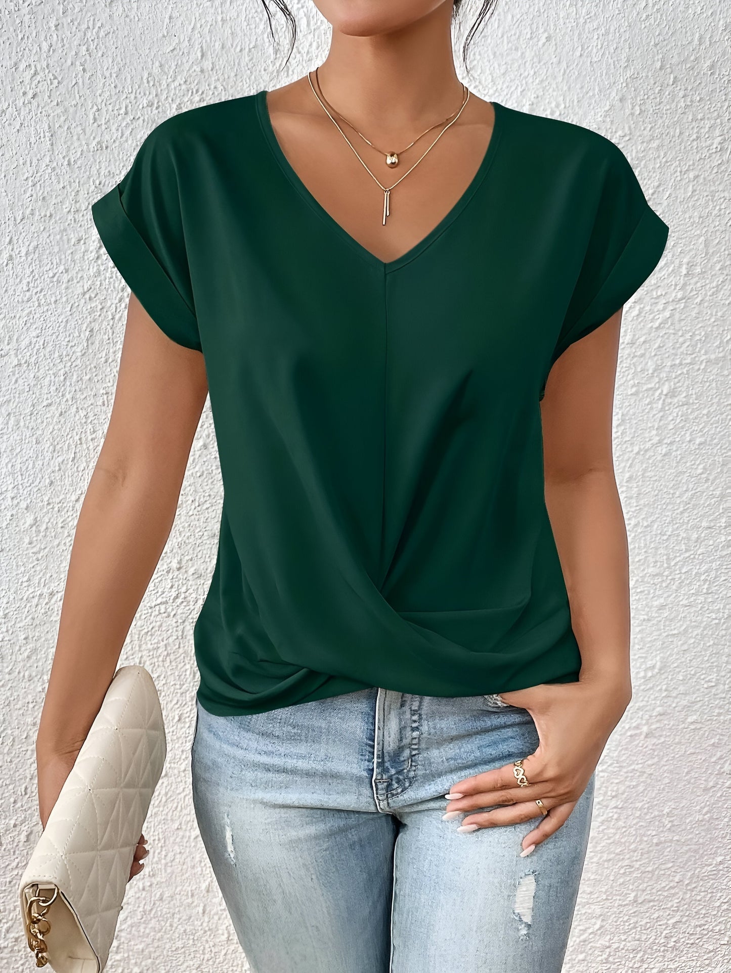 Tove™ | T-shirt med söt hjärtkrage