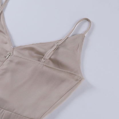 Cassie – Den ultimata eleganta sommarklänningen för alla speciella tillfällen